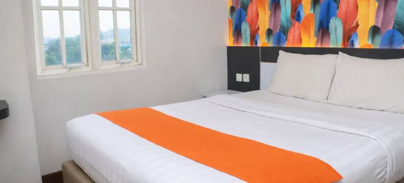 三宝垄图古穆达前一精品酒店(Front One Boutique Tugu Muda Semarang)图片