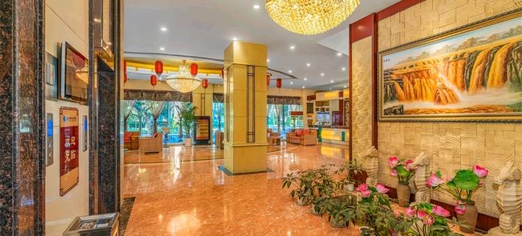 竞族电竞酒店(昆明大树营地铁站昆明站店)图片
