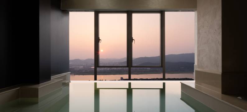 隅见・栖岸民宿(长沙五一恰同学少年广场地铁站店)图片