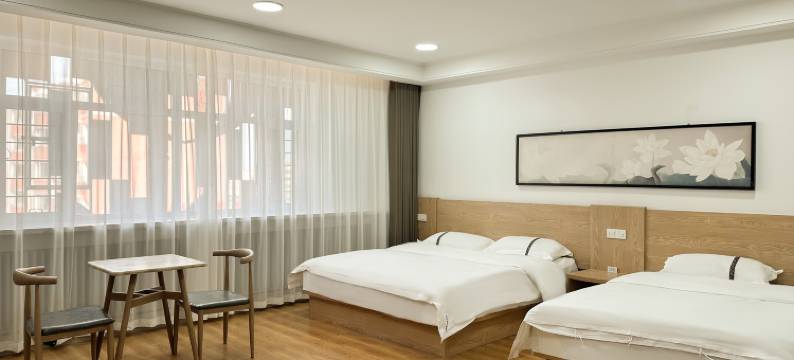 扎赉特旗吉地商务宾馆(音德尔汽车站店)图片