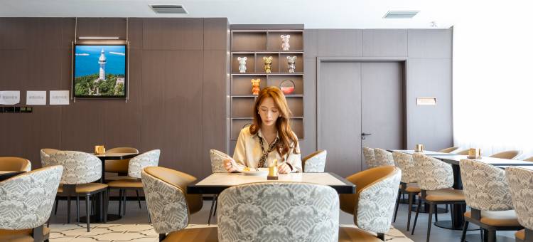 格尔曼酒店(烟台大学万象汇店)图片