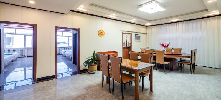 舒心别苑·沄槿|沐宿PrairieLodge民宿(乌兰布统草原景区店)图片
