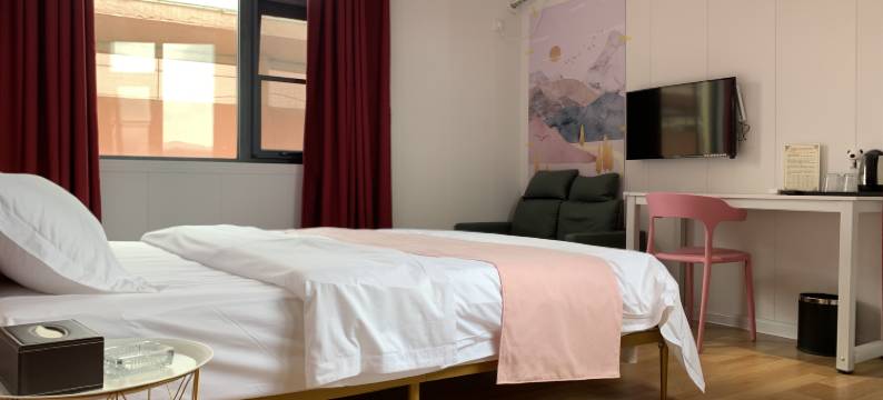 桐柏山水精品民宿(汽车站店)图片