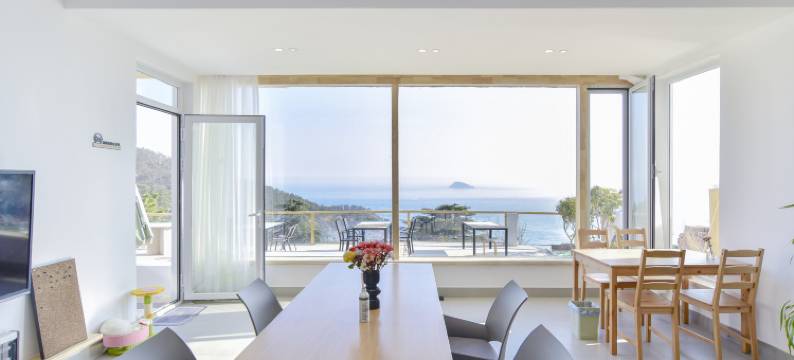 偌菡·三生海景度假美宿(崂山景区流清河沙滩店)图片