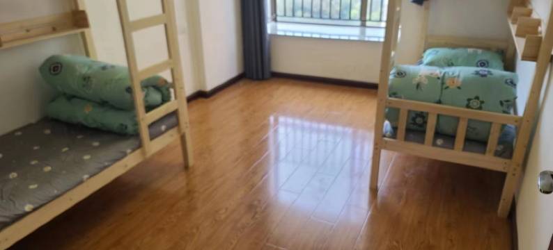 贵阳好一家青年旅社(花果园Q区店)图片