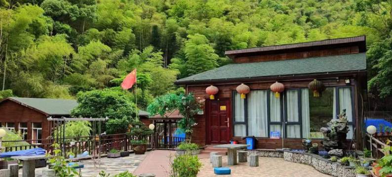 俞家小院清澈泉民宿图片