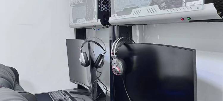 时光电竞主题宾馆图片