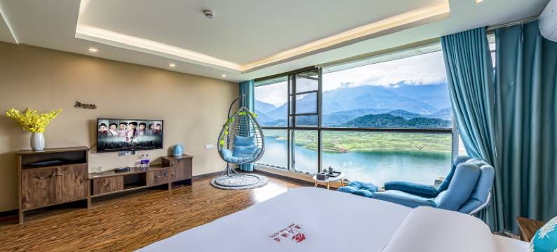 桌山·山揽湖光·隐奢酒店(雅女湖店)图片