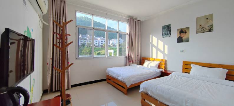 三清山秀月山舍图片