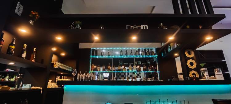 契克斯套房酒店(Chequers Suites Subic Bay)图片