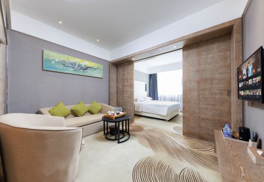 Amigo Hotel (Shenzhen Gongming) Hotel Overview