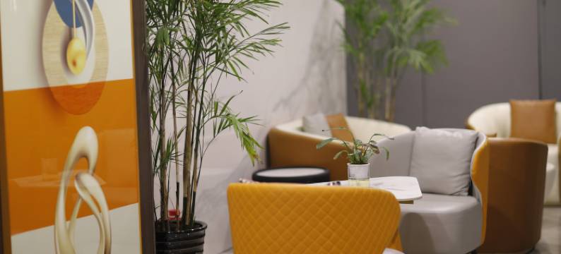 上海半月里酒店(上海陆家嘴商城路地铁站店)图片