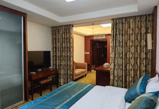 Investment Building HotelHotel Overview