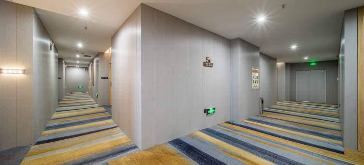 吉楚酒店(文理学院第七中学店)图片