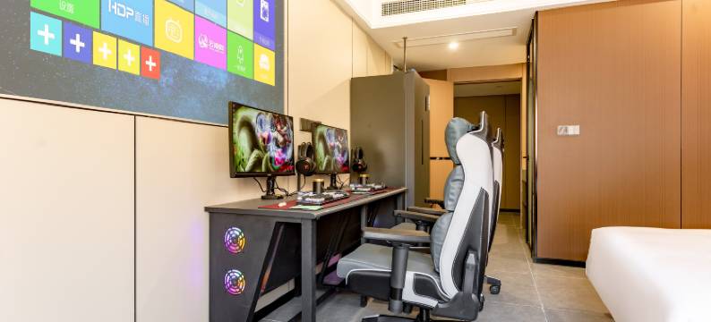 均墨电竞酒店(洛阳火车站店)图片