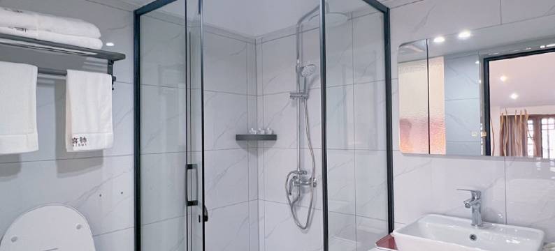 喜柿设计师庭院民宿(虹桥店)图片