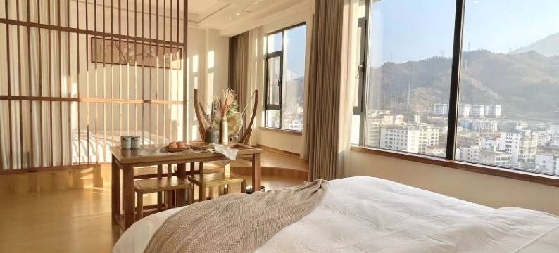 懒云窝民宿(洛阳栾川老君山景区店)图片