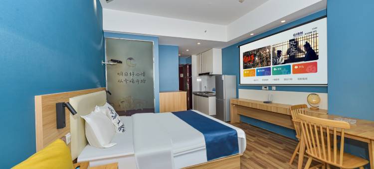 柳州了了于舍民宿(城中万达万象城店)图片