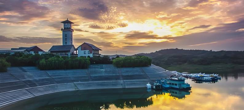 丹江口国际大酒店(丹江口大坝景区店)图片