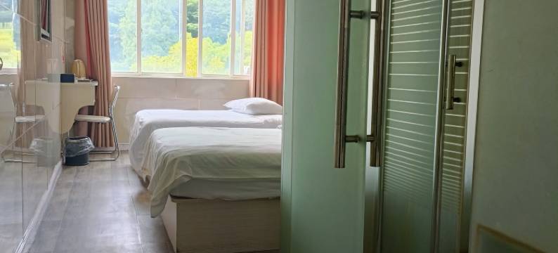 黄星精品宾馆(旅游商贸职业学院店)图片