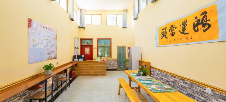 敦煌舒馨客栈(鸣沙山月牙泉景区店)图片