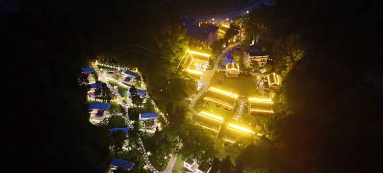白鹊山居图片