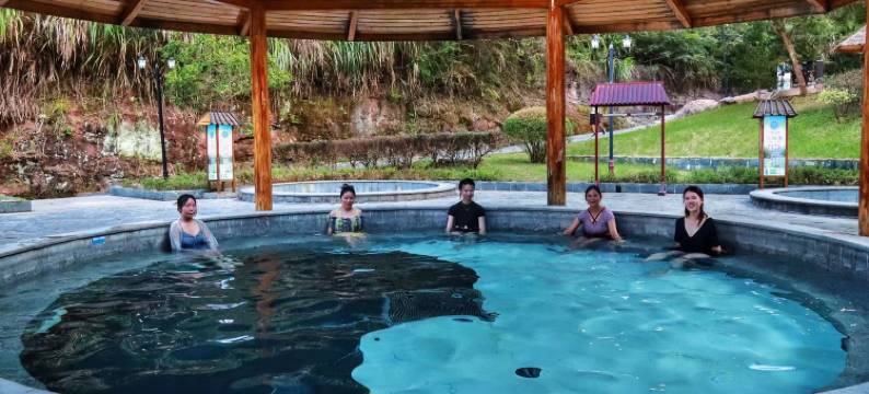 石城九寨温泉度假庄园图片