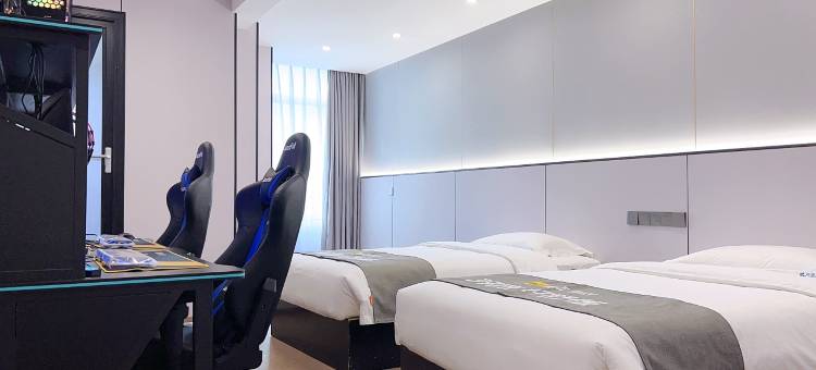 极速电竞民宿(万达广场店)图片