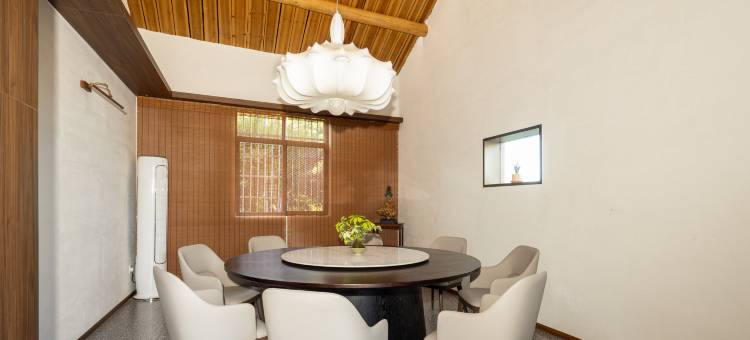 宁波东山禄房·泳池度假美墅图片