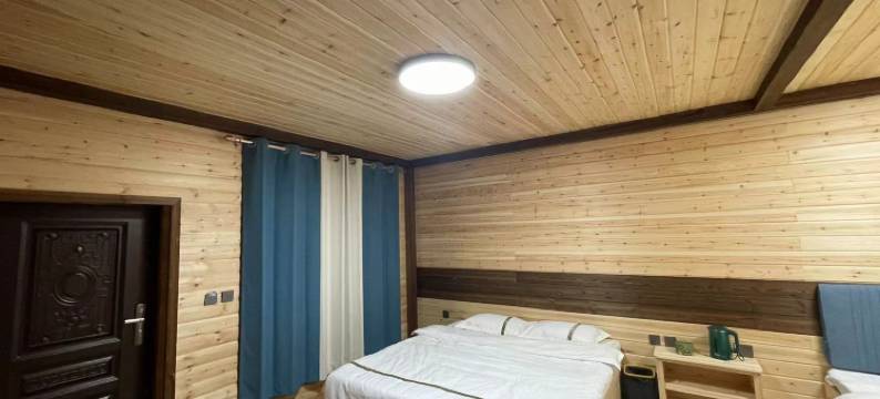 额尔古纳奥列格木屋民宿图片