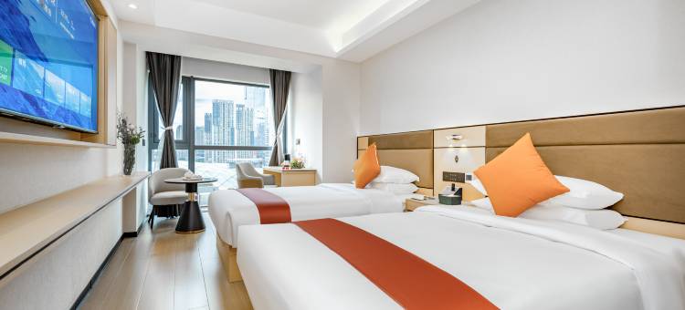 亚悦酒店(昆明高铁南站万达广场店)图片