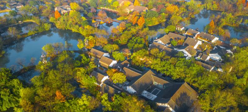 杭州西溪十里芳菲度假村落图片