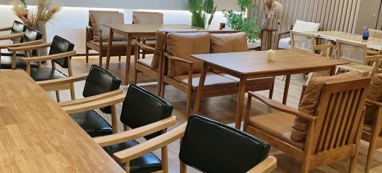 云台山逸美轻奢酒店(岸上服务区店)图片