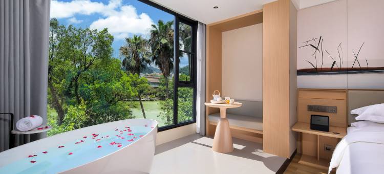 漓江望月•Quiet Holiday 湖畔酒店(桂林两江四湖象鼻山景区店)图片