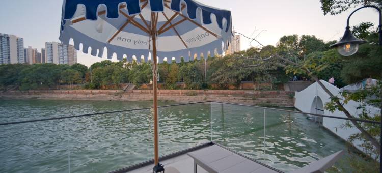 南昌ONLYONE湖心岛民宿图片