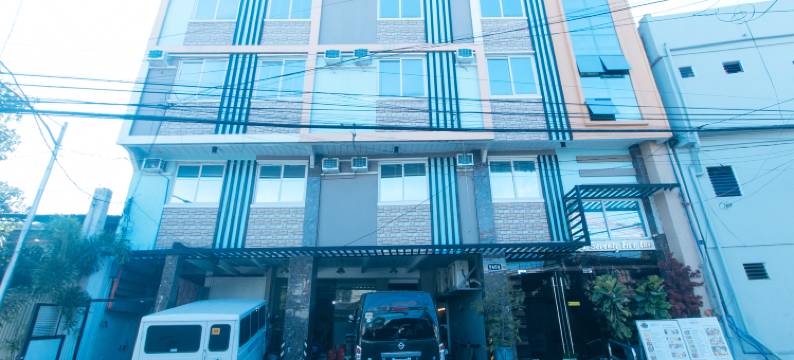 RedDoorz Plus @ Seventy Five Inn Near Manila Airport图片