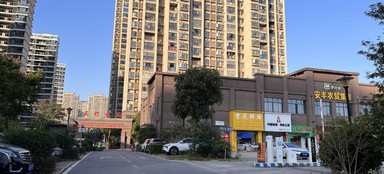 土拨鼠青年旅舍(南昌西站南广场店)图片