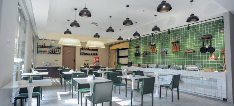 丽呈布鲁克酒店(成都杜甫草堂茂业仁和春天店)图片