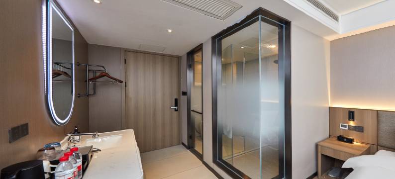 南京元庭设计师酒店(河西金鹰世界店)图片