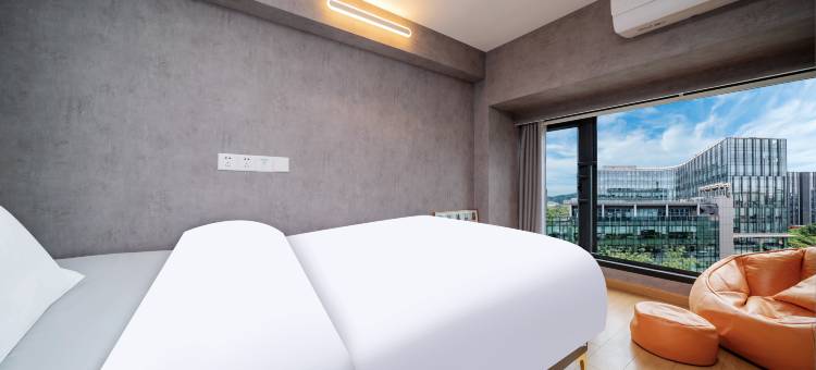 设计电竞HOTEL(广州天河智慧城地铁站店)图片