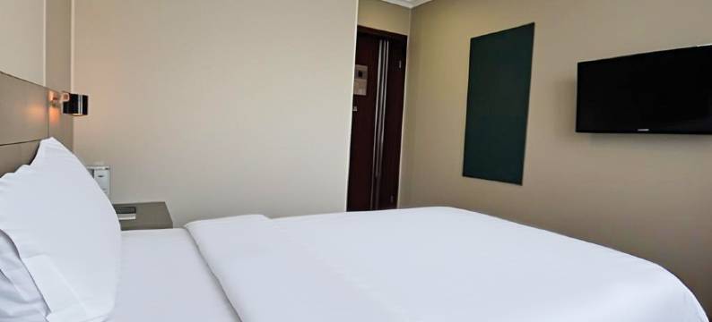 航港驿站(乌鲁木齐天山国际机场店)图片