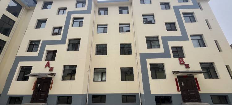 登宝路民宿图片