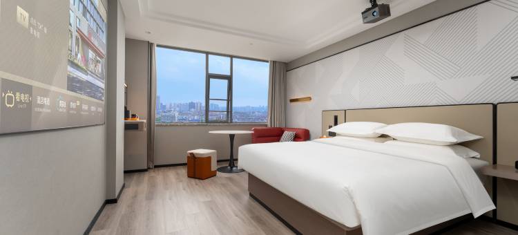 柏曼酒店(随州客运中心站双龙广场店)图片