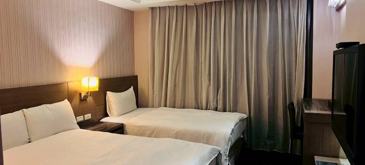 高雄巴黎商旅图片