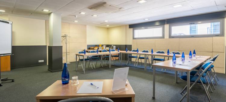 宜必思马德里阿尔科文达斯酒店(Ibis Madrid Alcobendas)图片