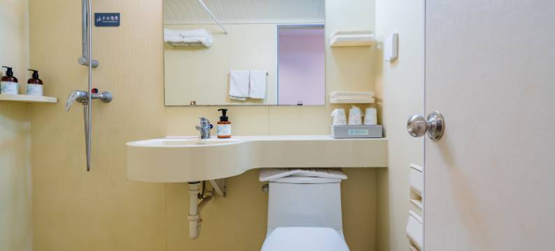 慕颜轻居酒店(日照芒果时代广场大润发店)图片