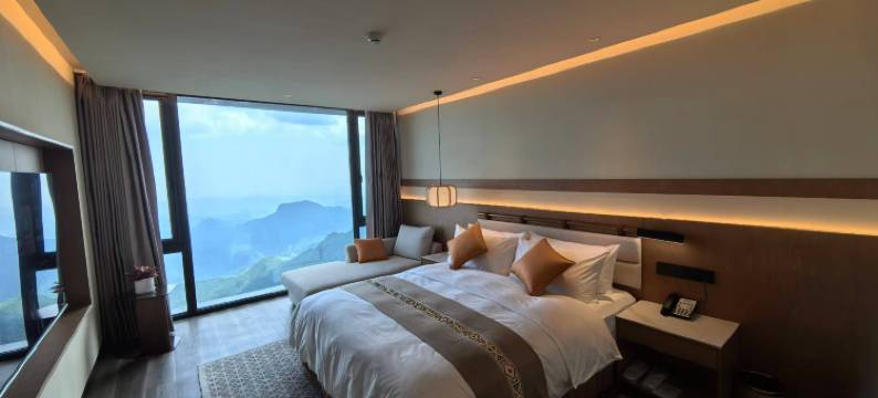 北京半隐星空酒店(百花山店)图片