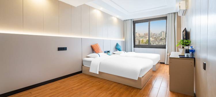 布丁严选酒店(射洪开源门店)图片