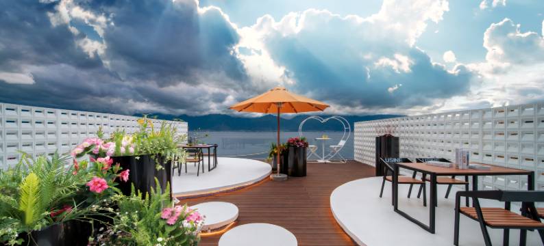 海边月光•洱海｜AWAKENING•SOULM落日海景设计师酒店(小普陀店)图片