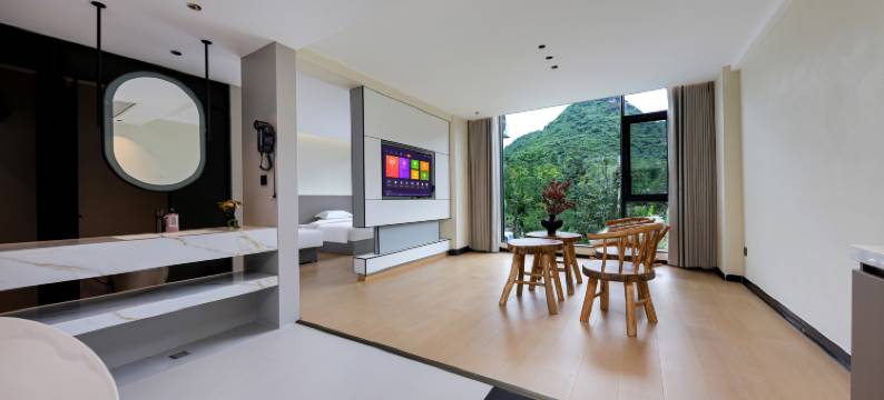 黄果树岩朵山近瀑民宿图片